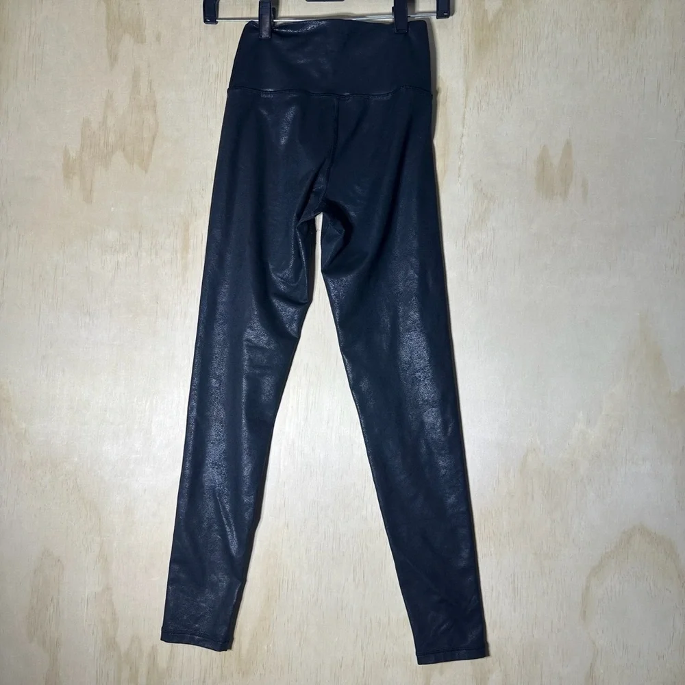 Offline by Aerie The Hugger Crossover High Waisted‎ Crackle Faux Leather Legging